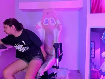 CharlotteMuller  live sex cam