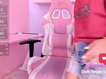 CharlotteMuller  live sex cam