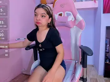 CharlotteMuller  live sex cam