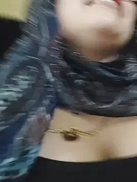 Elinaax  live sex cam