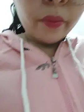 Elinaax  live sex cam