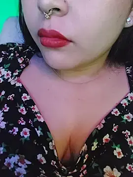 Elinaax  live sex cam