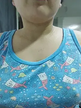 Elinaax  live sex cam