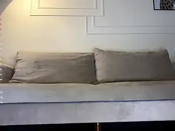 HopeFuture  live sex cam