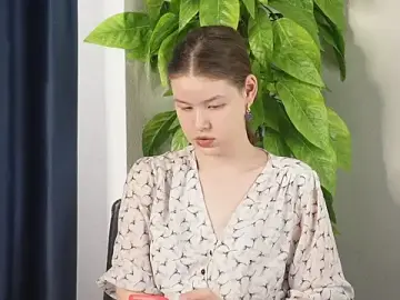 AlberthaVezza  live sex cam