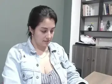 AylenFerreira  live sex cam
