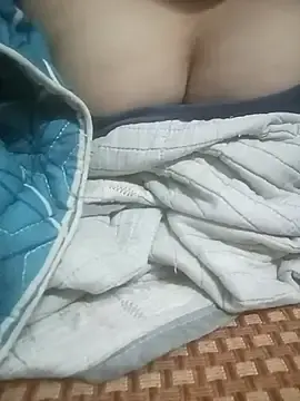 Linda3_2000  live sex cam