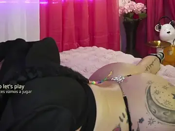 Rachellkors  live sex cam