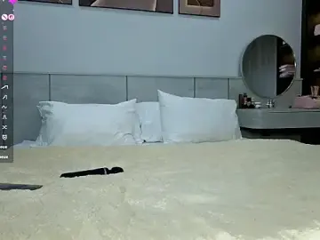 Nyxxfire  live sex cam
