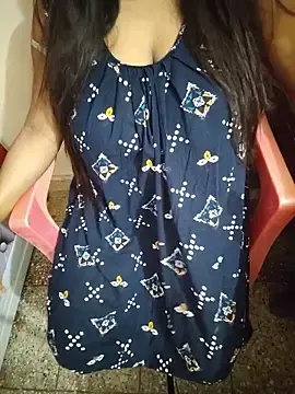Radhikagupta345  live sex cam