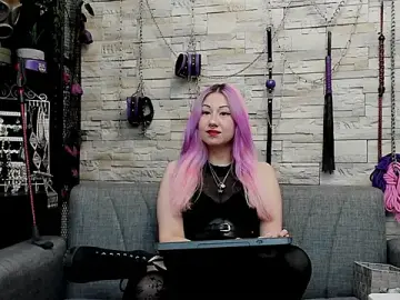 CruelMistress  live sex cam