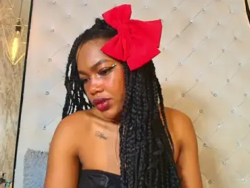 CrystalBrooke3x  live sex cam