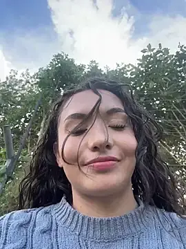 Daneshka1  live sex cam