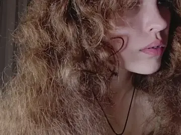 Dizer_clopy  live sex cam