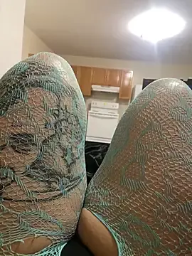 Nattiddlg  live sex cam