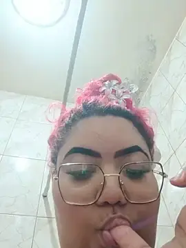 Red_bunny26  live sex cam