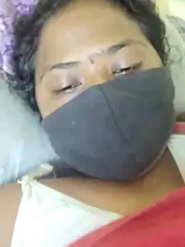 Tamilreethu  live sex cam