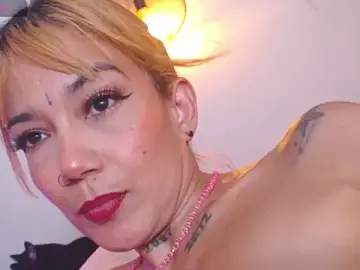 Verito_2  live sex cam