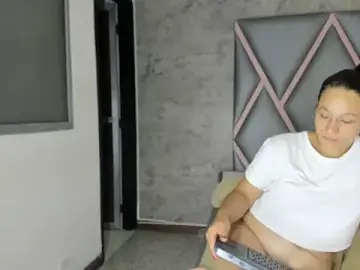 DeborayDark  live sex cam