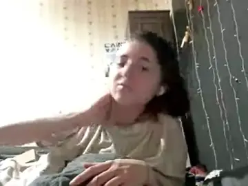JenniferTeissedre  live sex cam