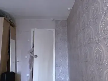 KareyBeaumont  live sex cam