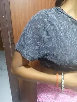 Sexy_Naina7  live sex cam