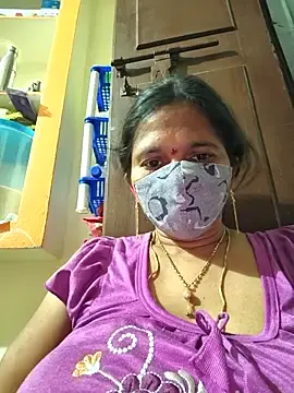 Hot-telugu-queen  live sex cam