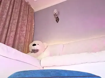 Ellijoys  live sex cam