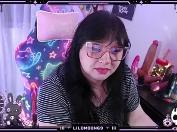 LiloMoon69  live sex cam