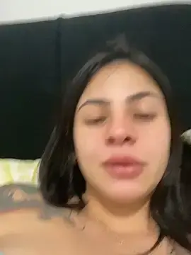Livia-cortez  live sex cam