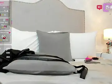 MiaMillers1  live sex cam