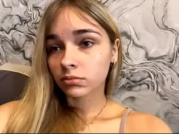 StasiaLacrue  live sex cam