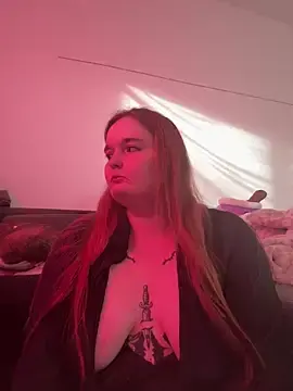 Vanicurvy  live sex cam