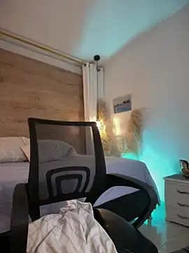 Halaaa_1  live sex cam