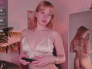 Heey_lolly  live sex cam