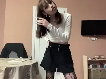 Lolgothmichelle  live sex cam