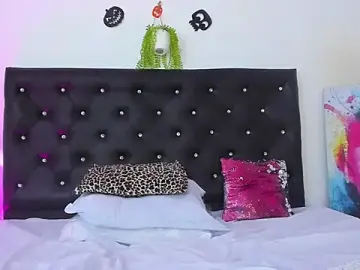 Scarlett_moo  live sex cam