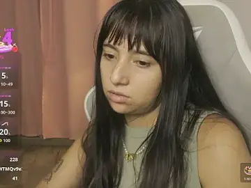 EmmitaGarcia  live sex cam