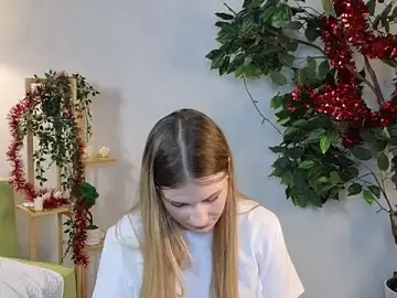 GlynisPernice  live sex cam