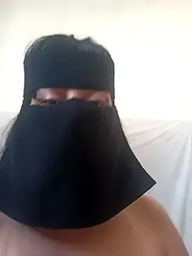Halawa-bella  live sex cam