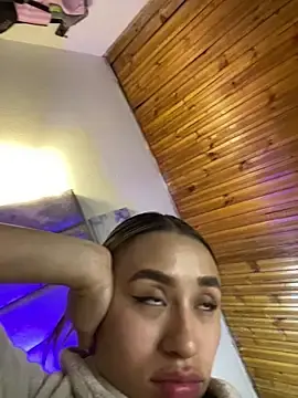 Victoria_Hils  live sex cam