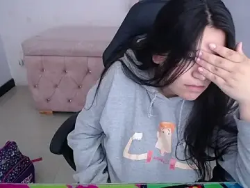Zuri_ch  live sex cam