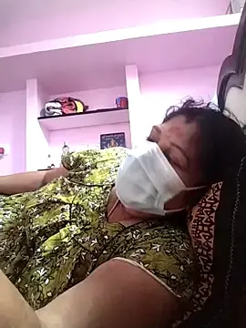 Kaniamutha  live sex cam