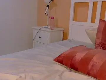 Melodycollin  live sex cam