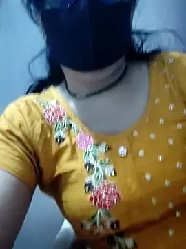 Purvi46  live sex cam