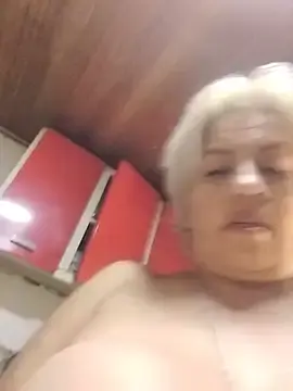 DirtyBIianca  live sex cam