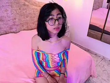 EllieBloom  live sex cam
