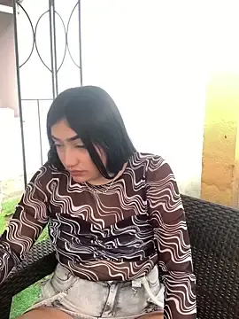 Georgia_Pink  live sex cam