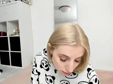 KenzieDawton  live sex cam