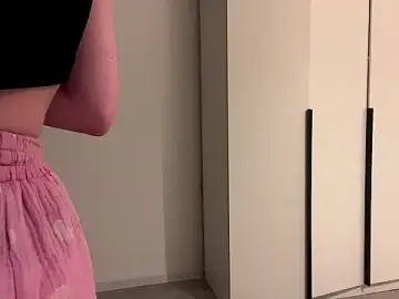 ManyDozens  live sex cam